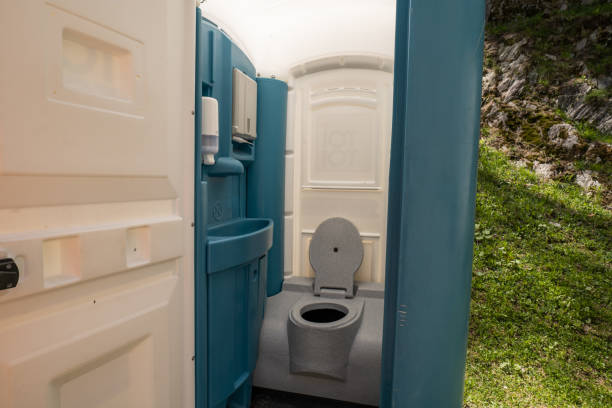 Portable Toilets for Disaster Relief Sites in Mount Pleasant, NC